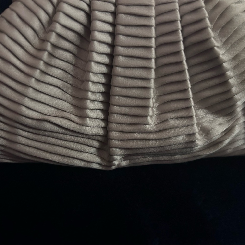 Judith Leiber Silver Satin Pleated Clutch - Picture 7 of 9
